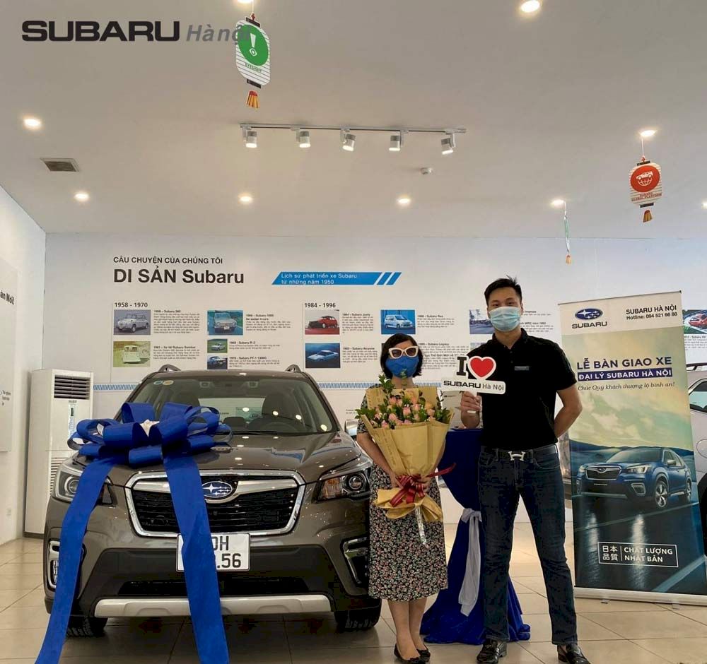 Subaru Forester  giảm gi&aacute; cực sốc l&ecirc;n tới 230 triệu trong th&aacute;ng 10