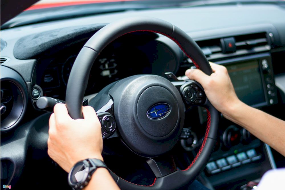 Trải nghiệm lái thử Subaru BRZ 2022: Xe thể thao dành cho người mê tốc độ