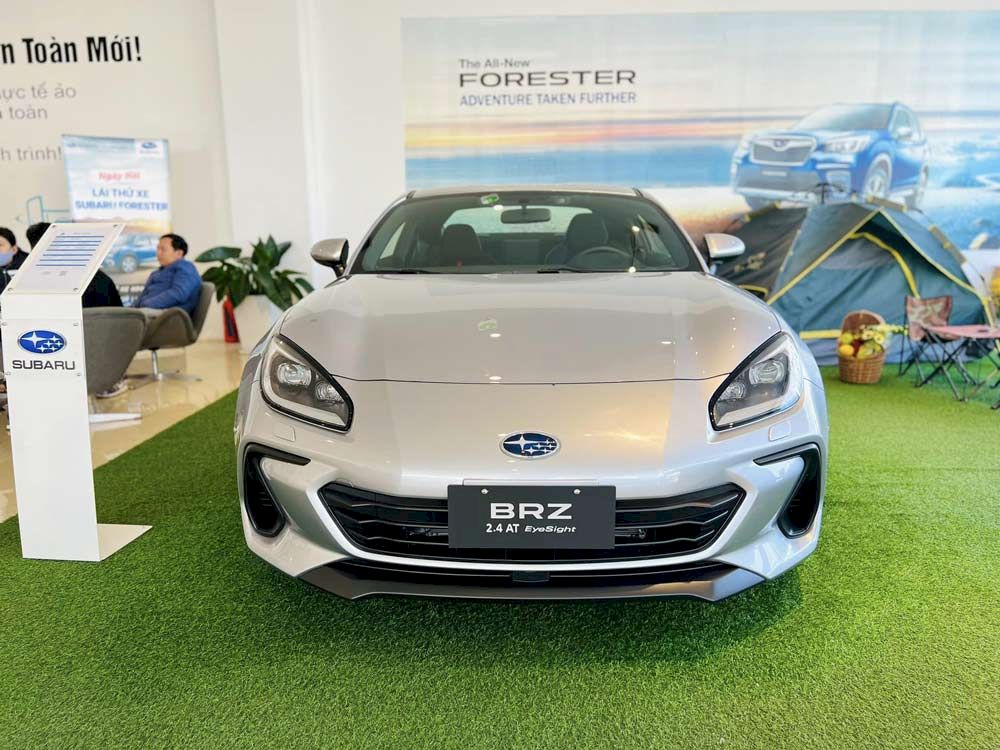 Subaru BRZ 2024 giảm gi&aacute; mạnh, cơ hội cho anh em đam m&ecirc; tốc độ