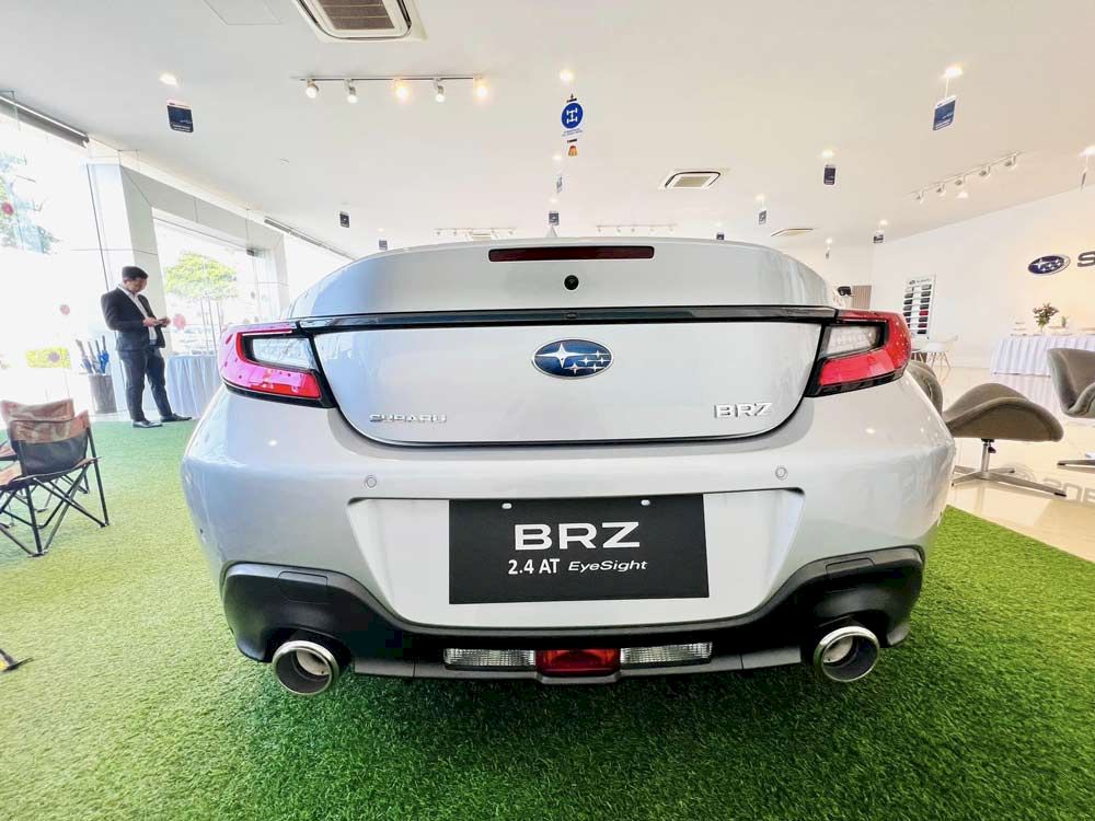 Subaru BRZ 2024 giảm gi&aacute; mạnh, cơ hội cho anh em đam m&ecirc; tốc độ