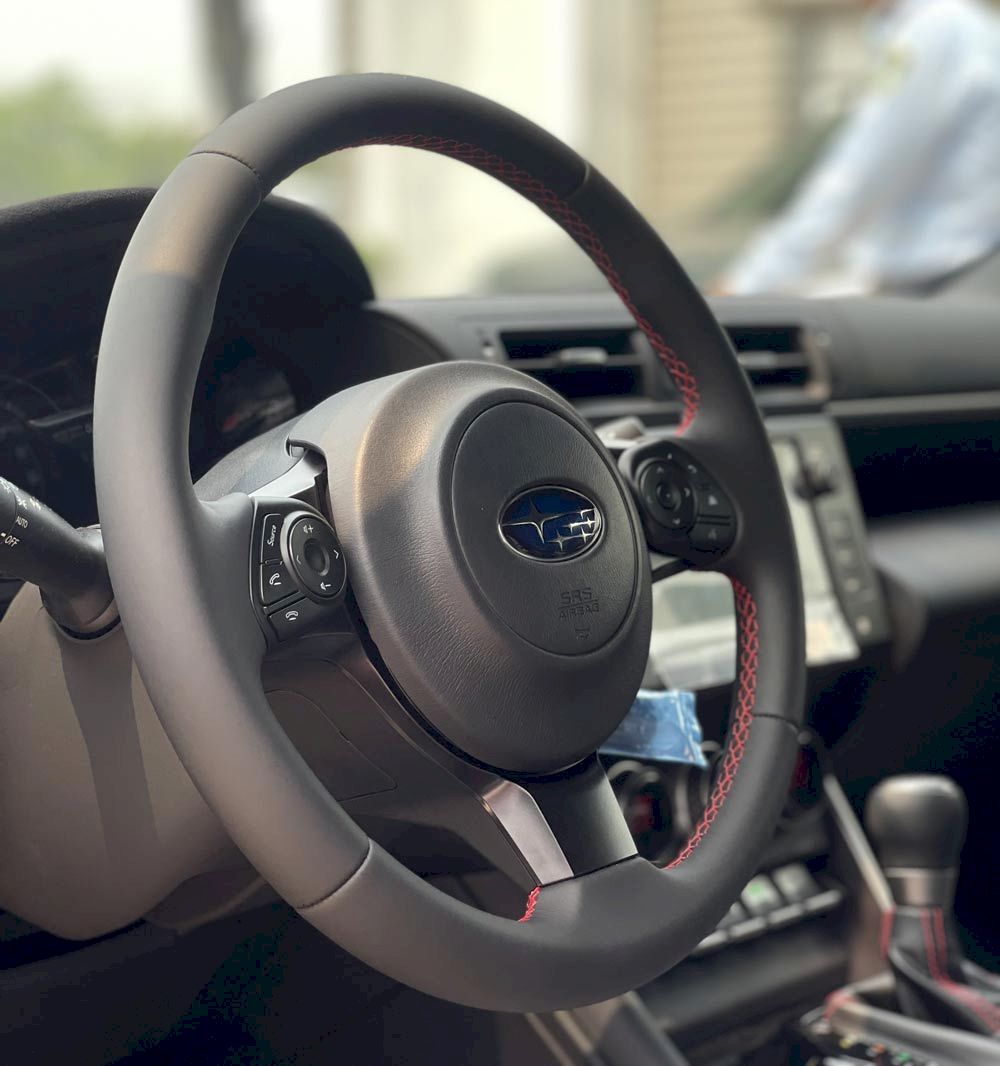Subaru BRZ: Chi 1,899 tỷ ( VAT ) cho sự khác biệt về cảm giác lái và thiết kế
