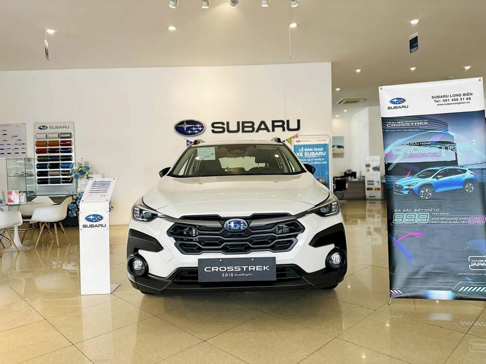Subaru Crosstrek  giá từ 999 triệu nhưng vẫn đắt hơn Karoq, ngang Santafe