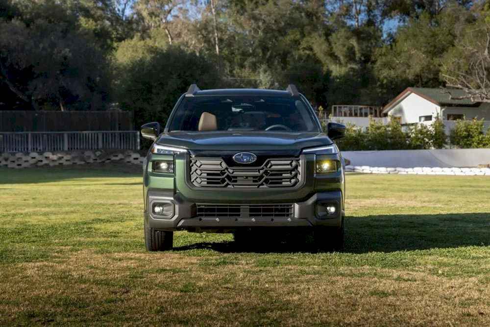 Subaru Outback 2026 đã chính thức ra mắt với thiết kê SUV vuông vức