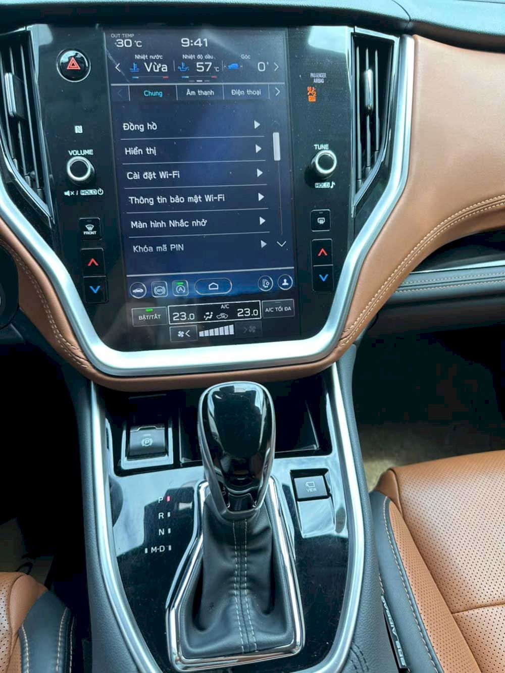 B&Aacute;N XE SUBARU CŨ | THANH L&Yacute; XE SUBARU OUTBACK CŨ 2025 ( XE DEMO )